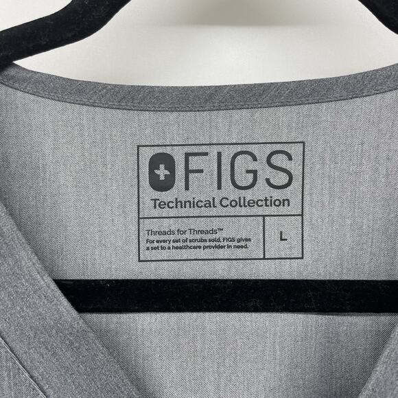 Figs Men's Size L Chisec Three Pocket Scrub Top Gray Technical Collection Shirt - Picture 5 of 6